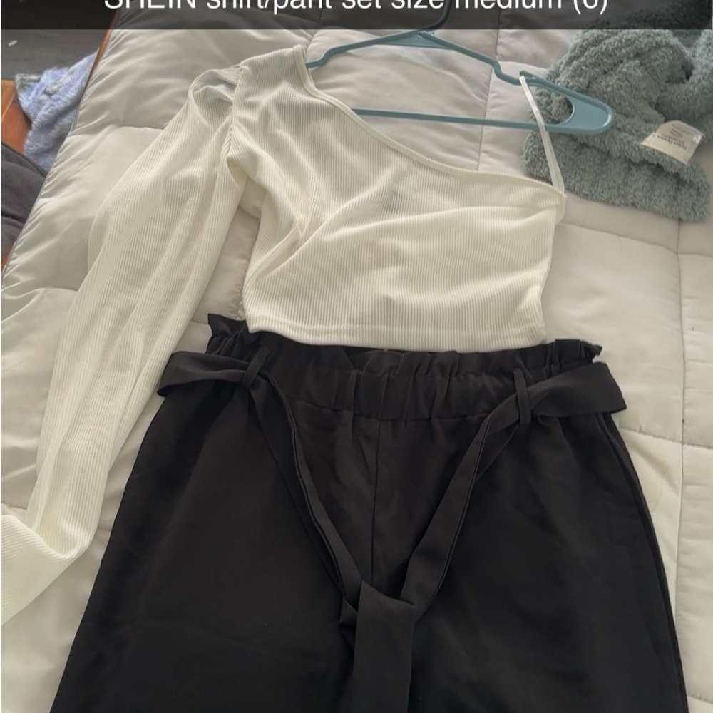 SHEIN Black and White One-Shoulder Jumpsuit